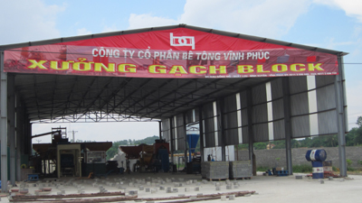 production line of concrete blocks